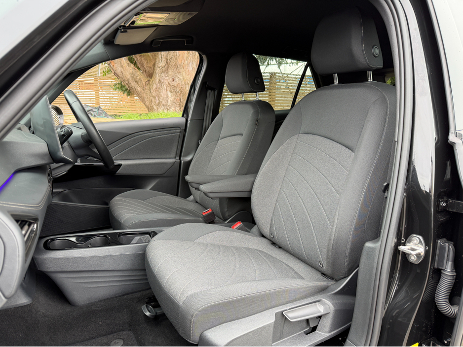 2025 Volkswagen ID.3 - image 28