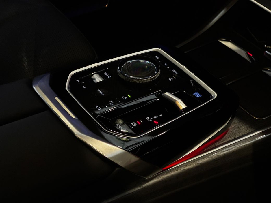 2024 BMW i7 EDRIVE50 M SPORT #37