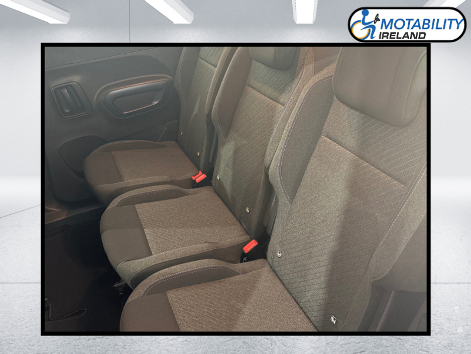 2023 Peugeot Rifter Wheelchair Accessible €42,995