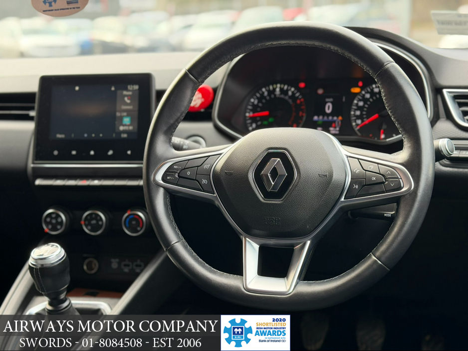 2021 Renault Clio ICONIC 1.0T MANUAL - LOW KMS €14,995