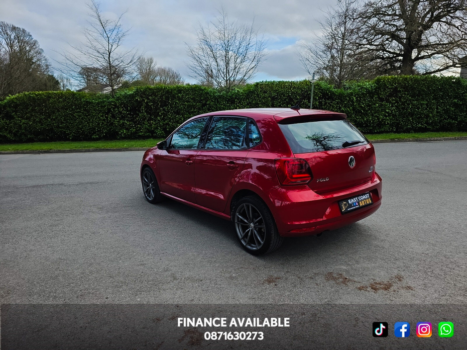 2017 Volkswagen Polo - image 4