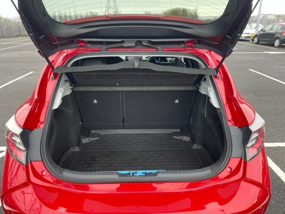 2020 Toyota Corolla - image 14