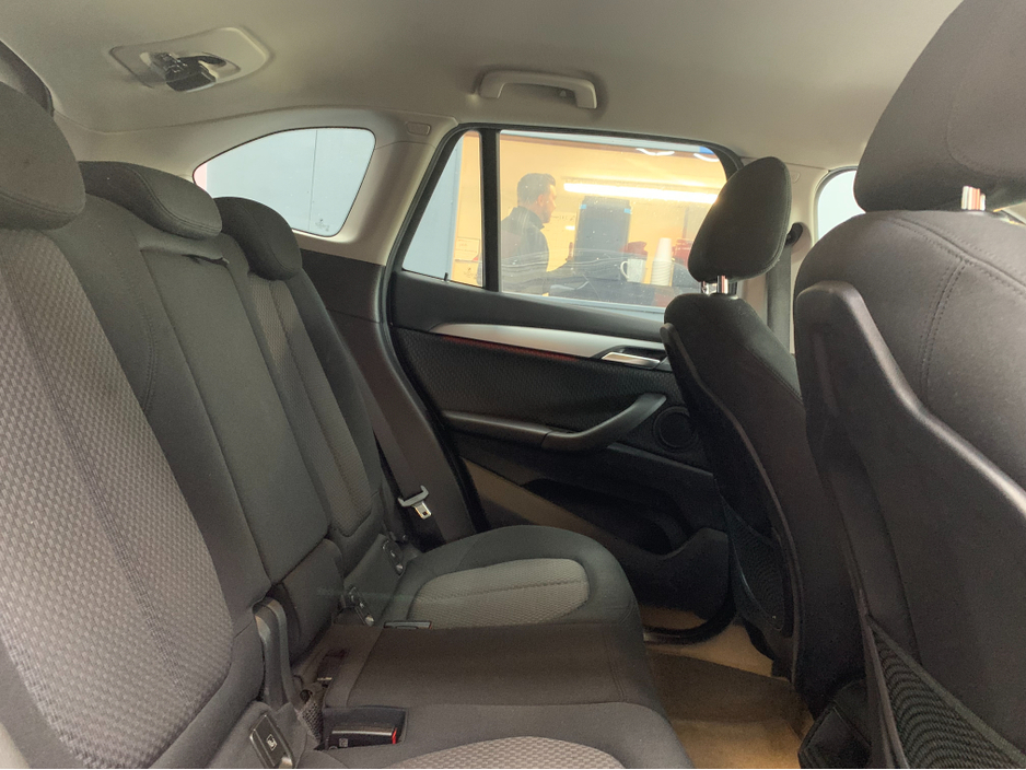 2017 BMW X1 €23950! 2017 BMW X1 AUTOMATIC S-Drive 18i / Only 49k KMs / Heated Seats & Reverse Camera €23,950