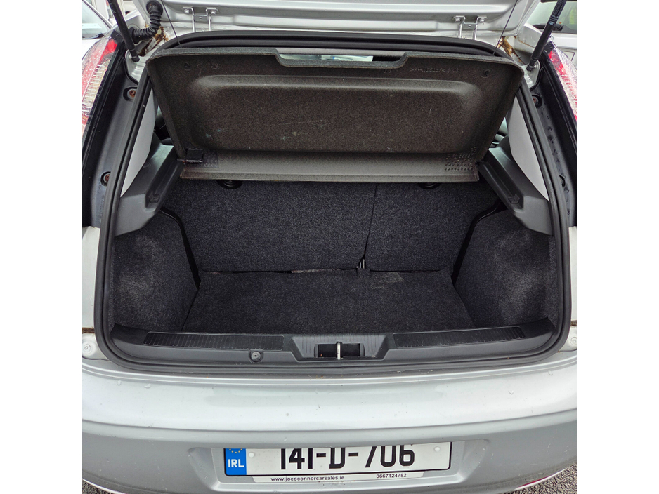 2014 Fiat Punto  €6,999