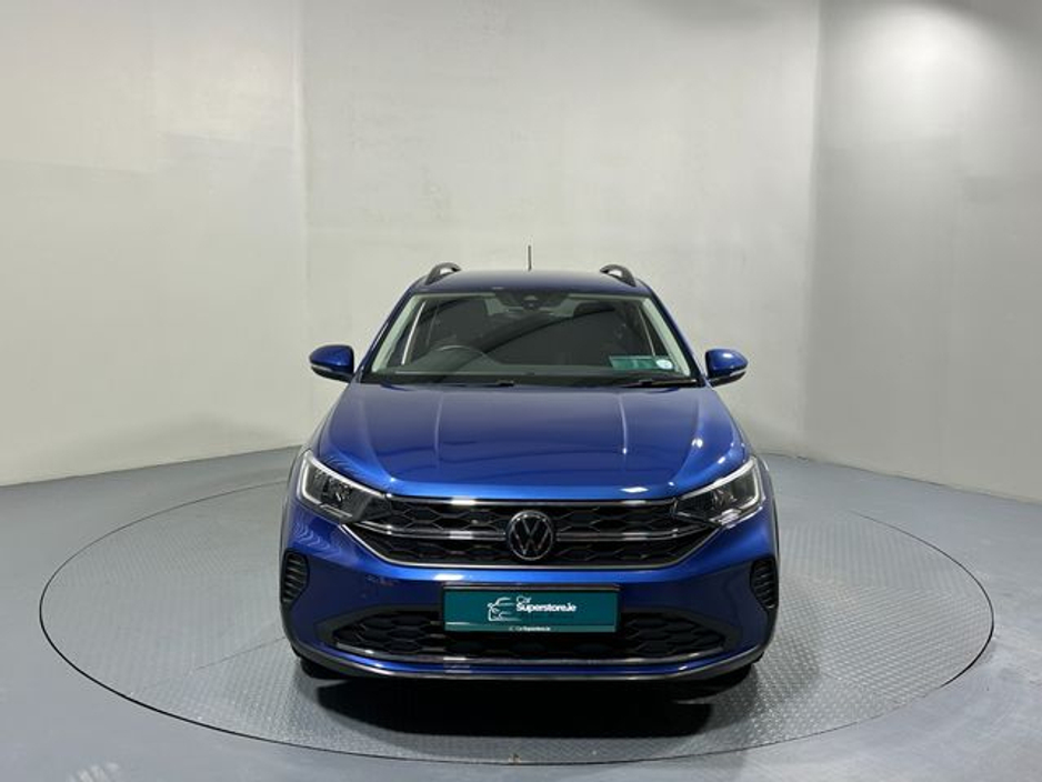 2024 Volkswagen Taigo - image 2