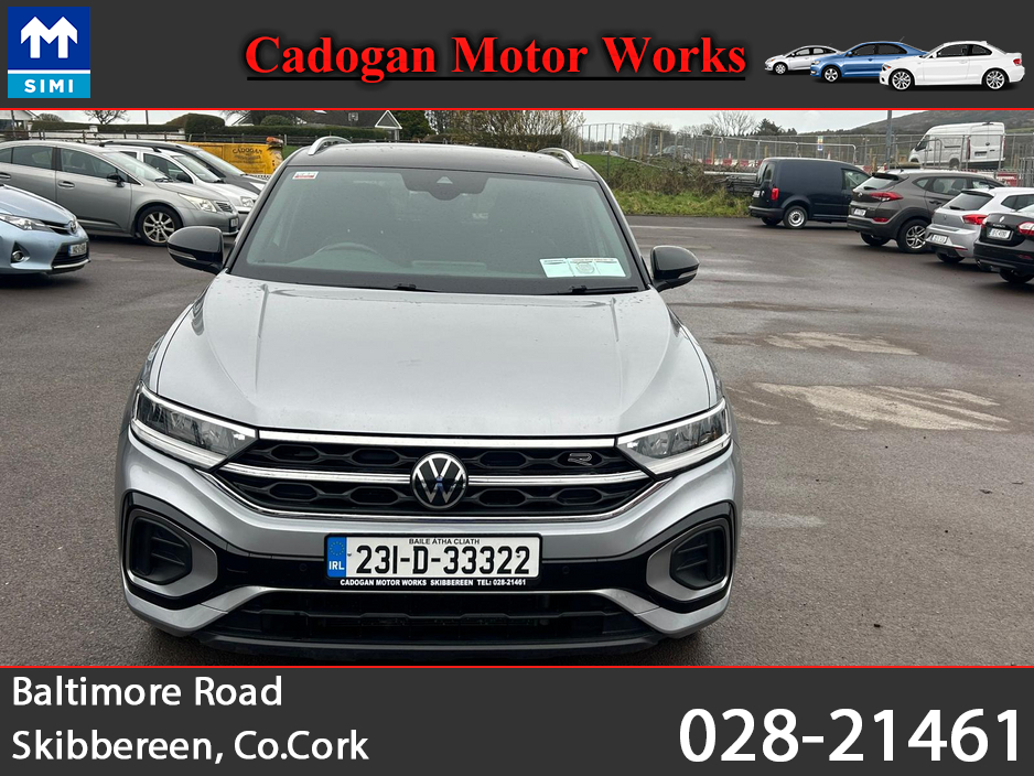 2023 Volkswagen T-Roc - image 2