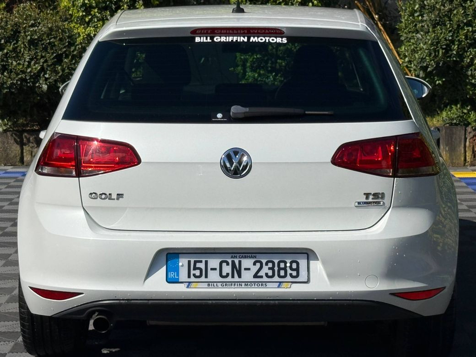 2015 Volkswagen Golf - image 15