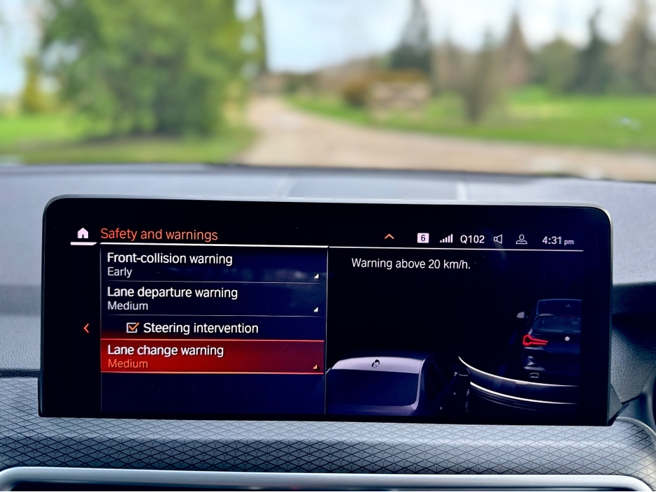 2022 BMW X3 - image 29