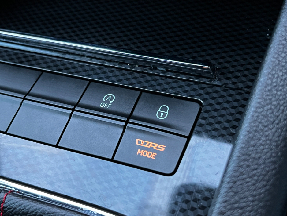 2015 Skoda Octavia 2.0 TDI CR VRS 184PS €11,750