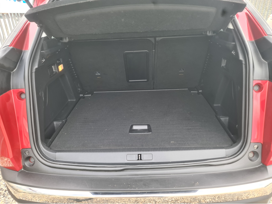 2020 Peugeot 3008 - image 17