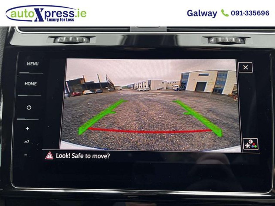 2019 Volkswagen Golf - image 13