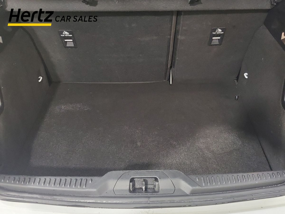 2023 Ford Focus - image 16