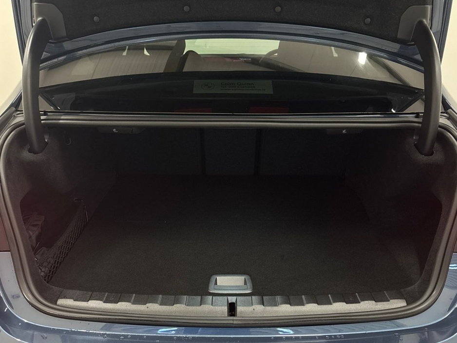 2026 BMW 3 Series - image 12