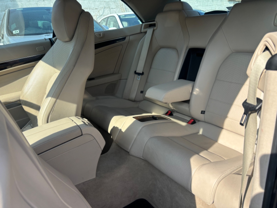 2013 Mercedes-Benz E Class - image 5