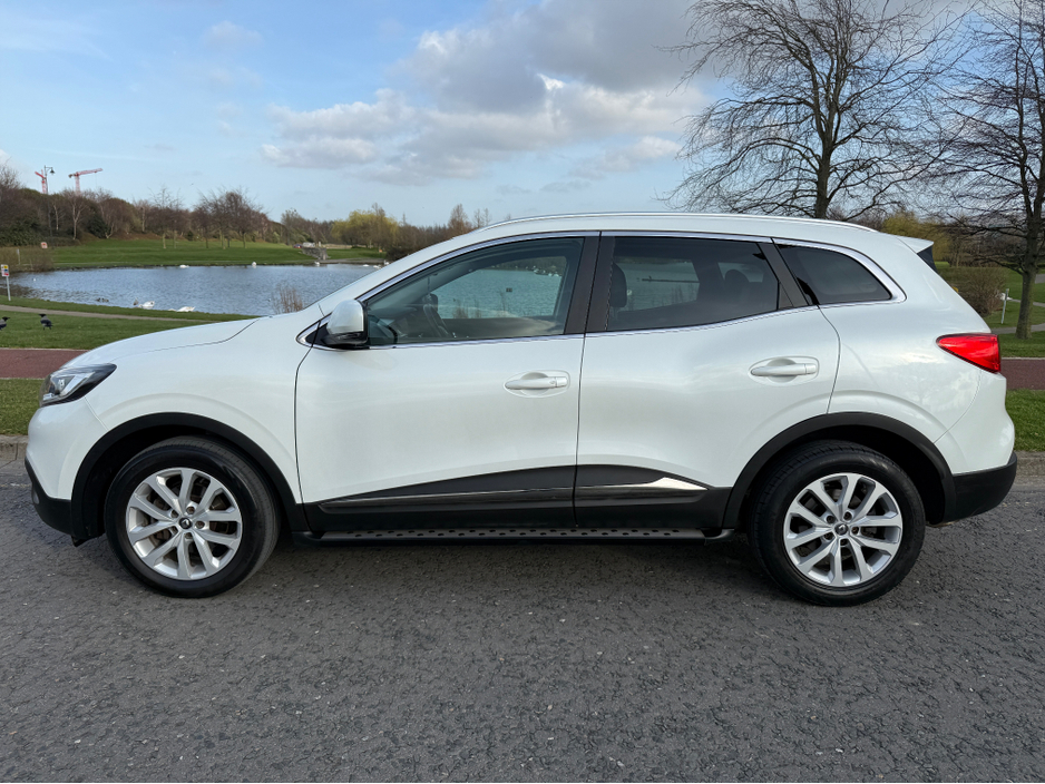 2016 Renault Kadjar - image 6