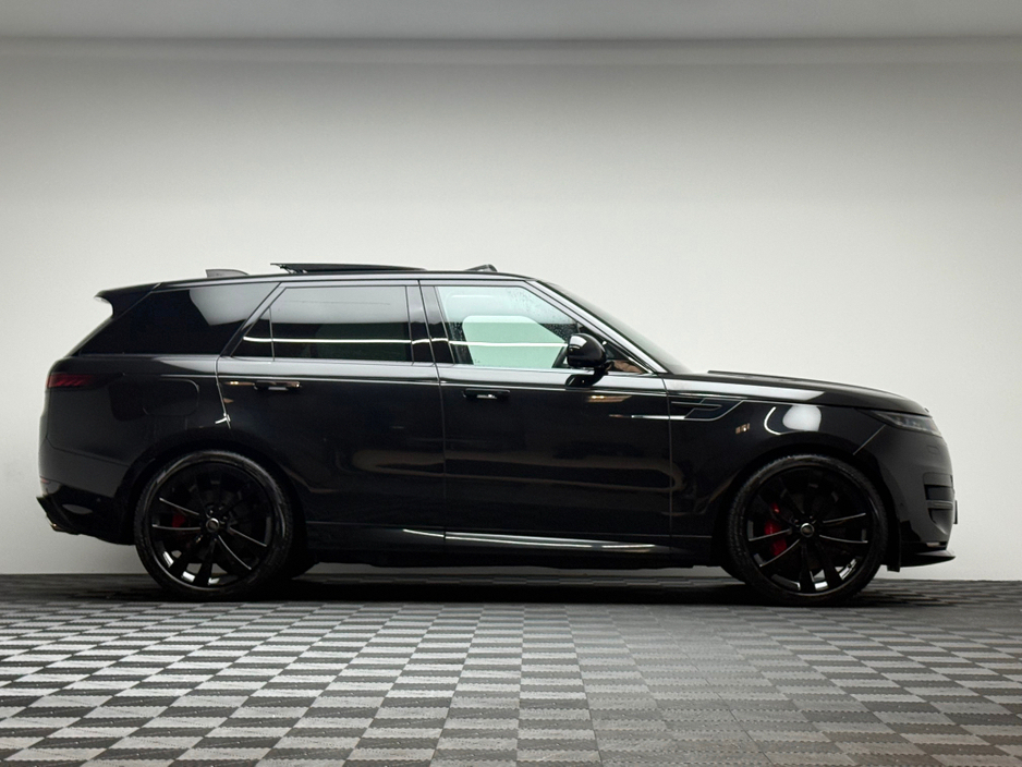 2024 Land Rover Range Rover Sport HSE DYNAMIC P460E *PAN ROOF* €104,990