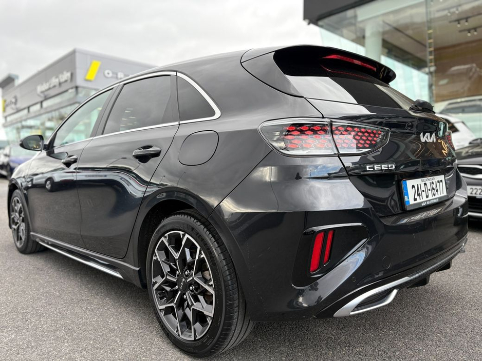 2024 Kia Ceed - image 9