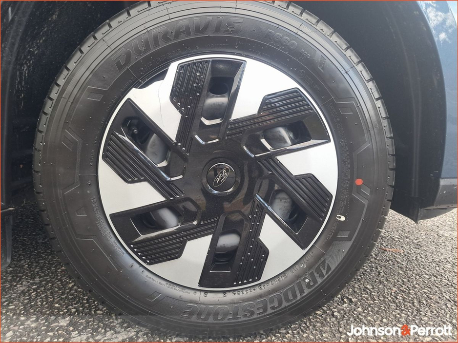 2026 Ford Transit Custom Trend PHEV €38,320