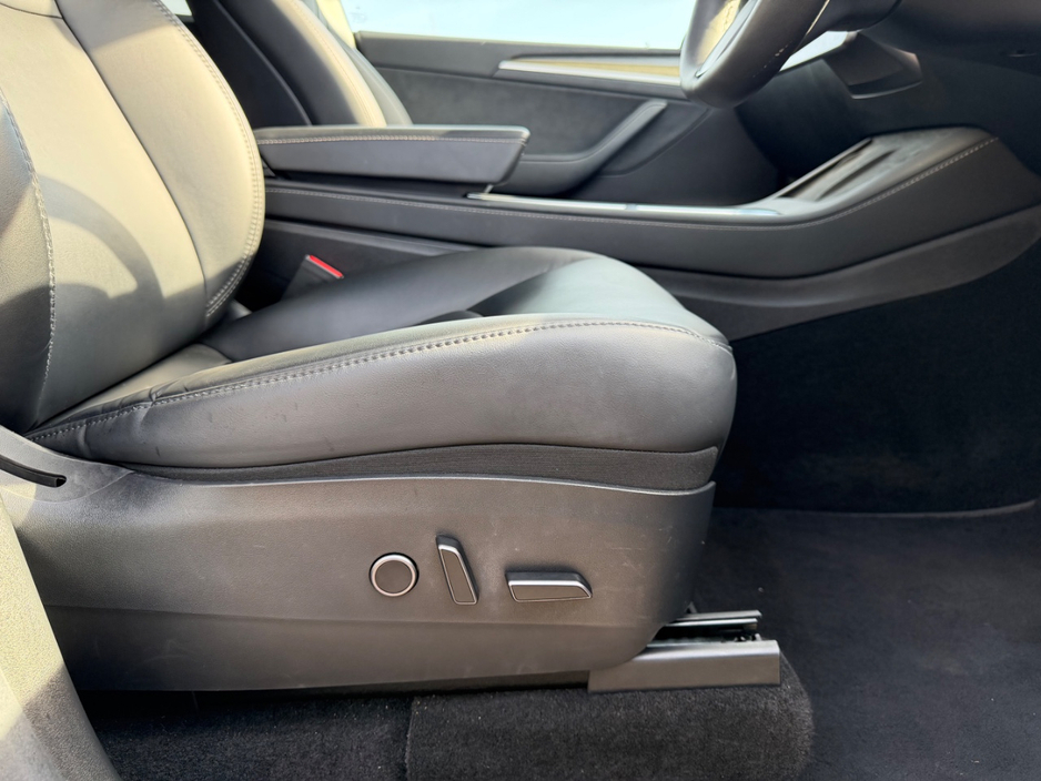2023 Tesla Model Y - image 14