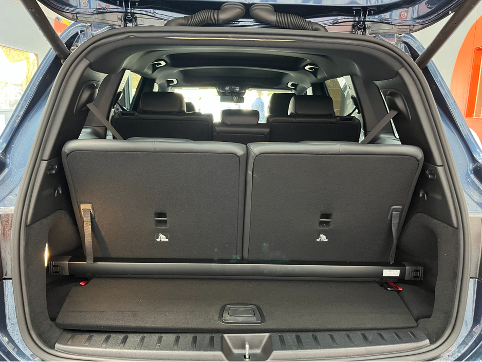 2023 Mercedes-Benz EQB - image 7