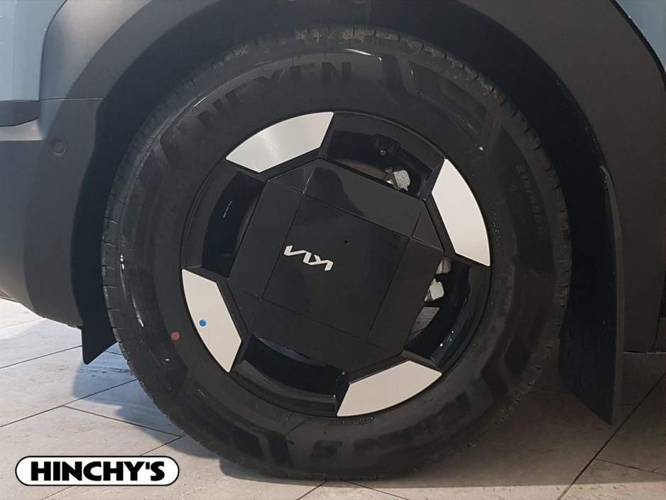 2026 Kia PV5 Passenger