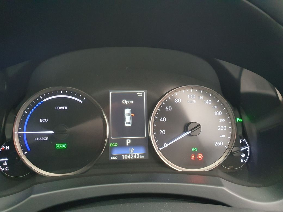 2018 Lexus IS 300 h HALF LEATHER * 2.5 SELF CHARGING HYBRID