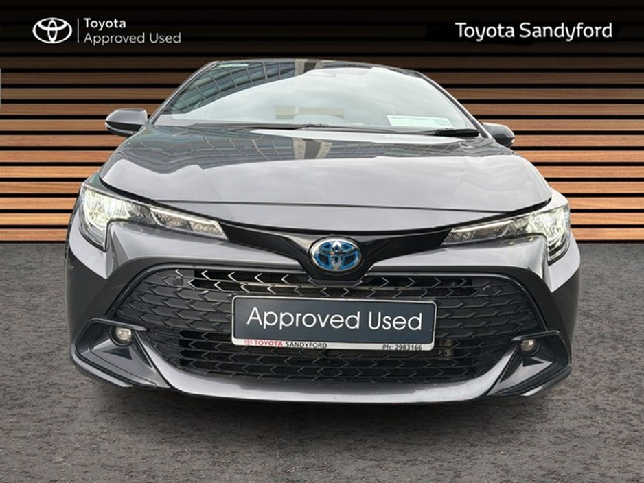 2025 Toyota Corolla - image 5