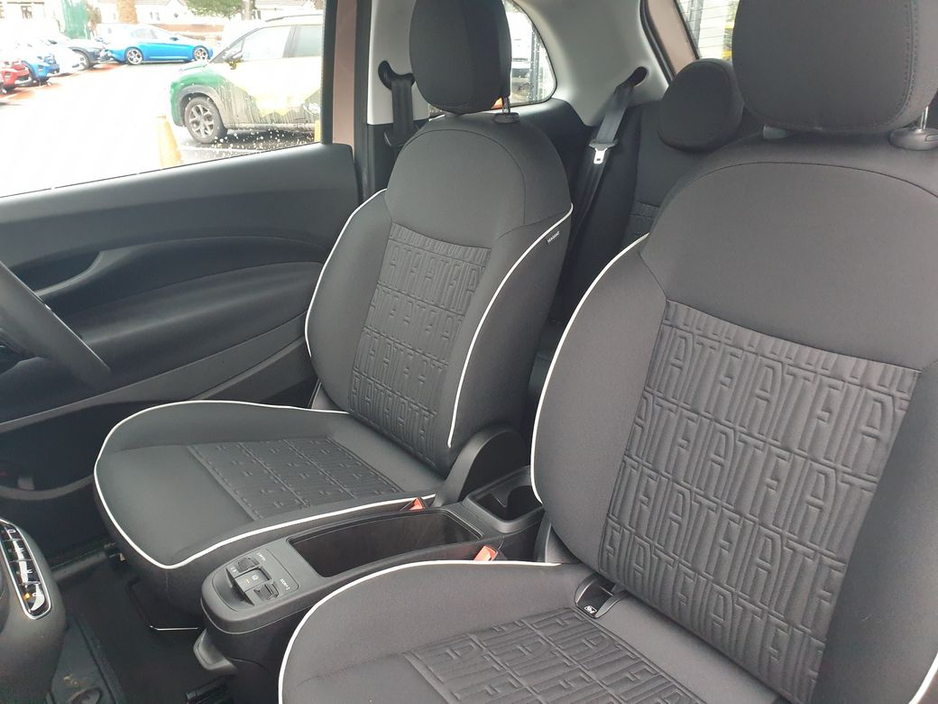 2025 Fiat 500 Icon 42kWh (320Kms WLTP Range) €19,950