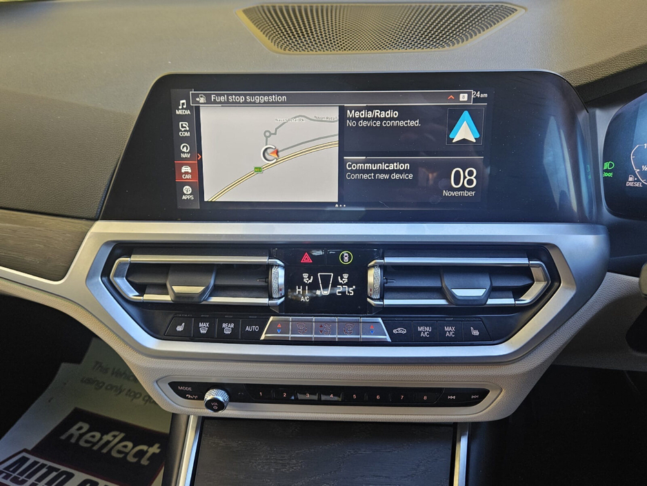 2019 BMW 3 Series - image 20