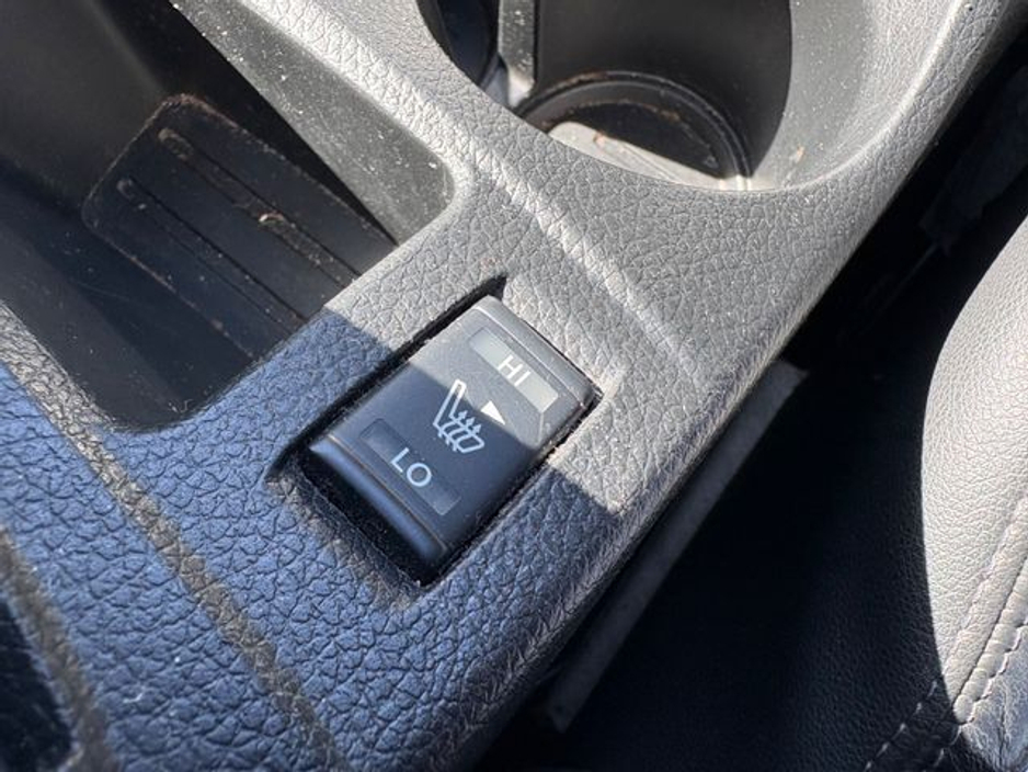 2014 Nissan Qashqai - image 27