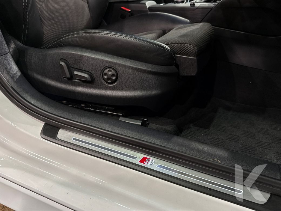 2018 Audi A3 - image 19