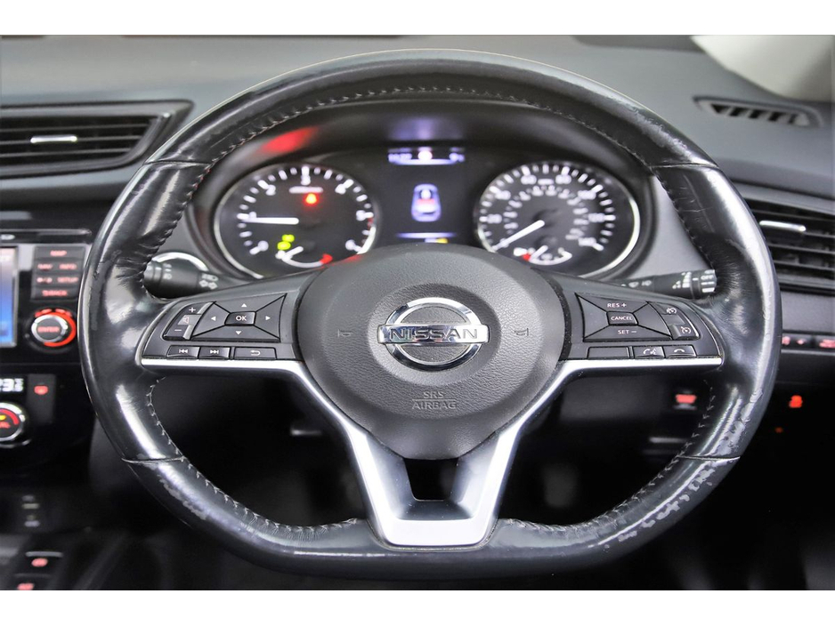 2018 Nissan X-Trail - image 17