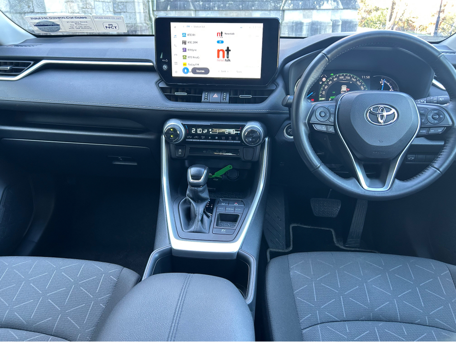 2024 Toyota Rav4 - image 11