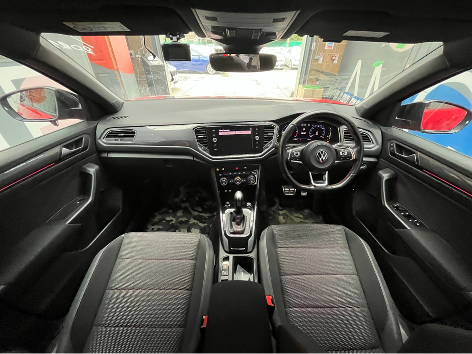 2021 Volkswagen T-Roc - image 16