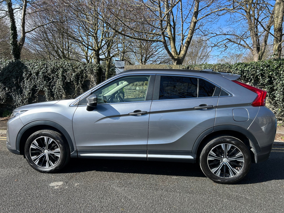 2019 Mitsubishi Eclipse Cross - image 10