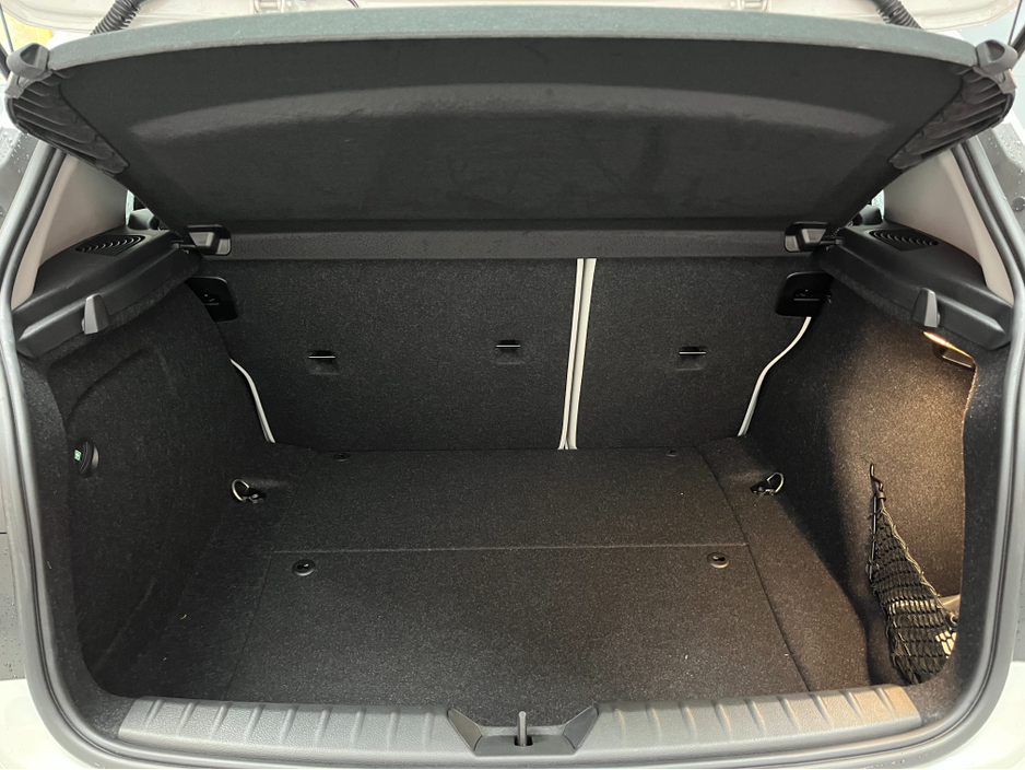 2018 BMW 1 Series - image 6