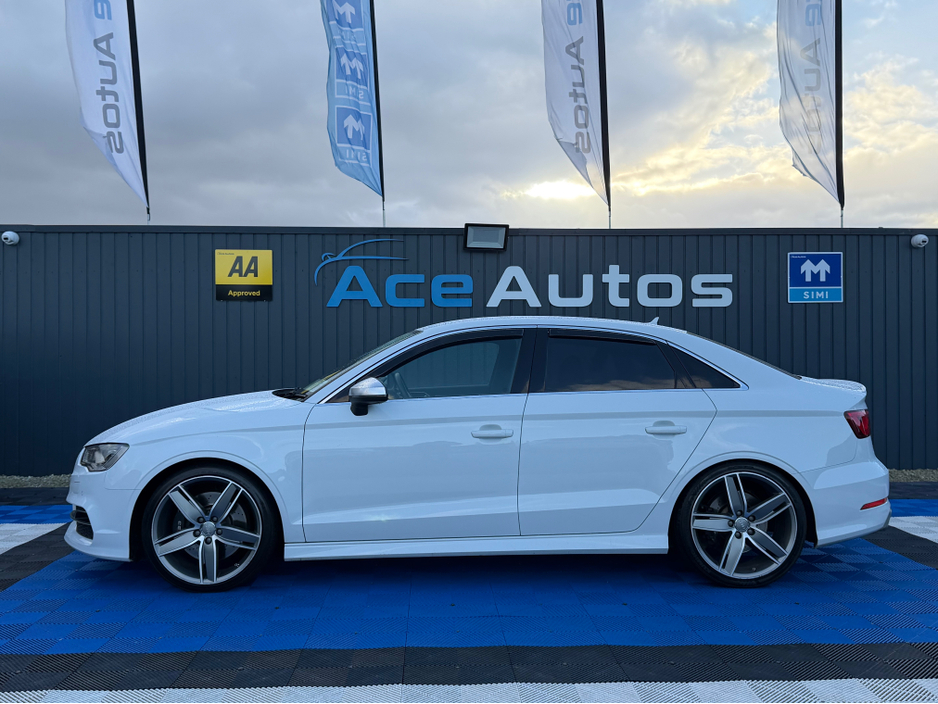 2016 Audi S3 - image 4