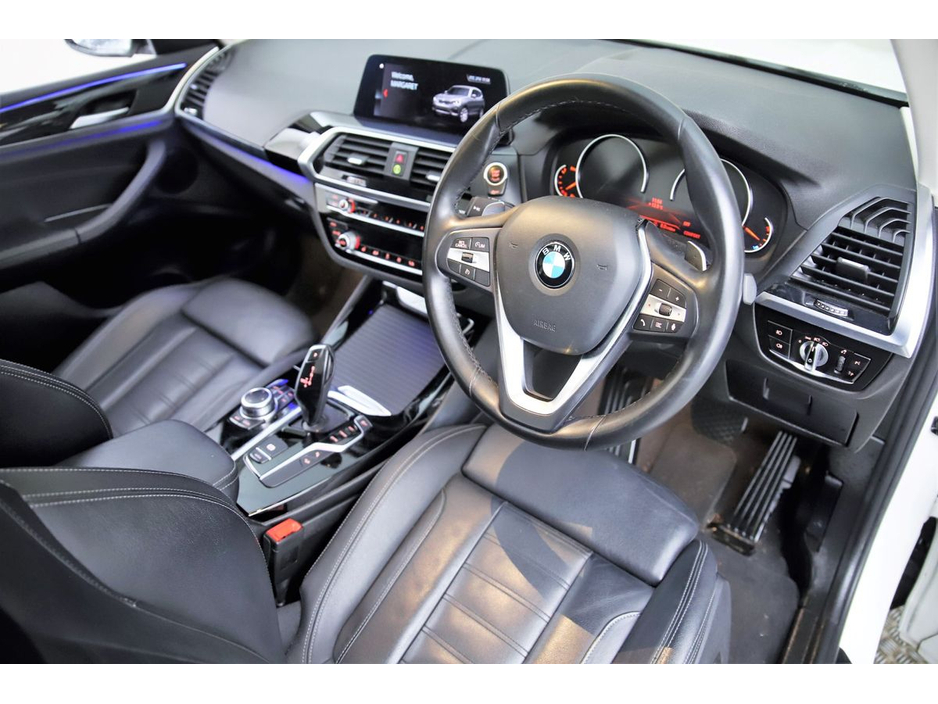 2020 BMW X3 - image 13