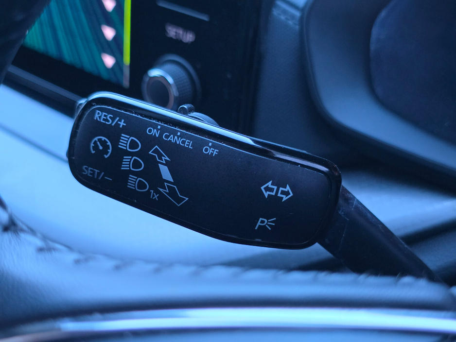 2022 Skoda Octavia - image 26