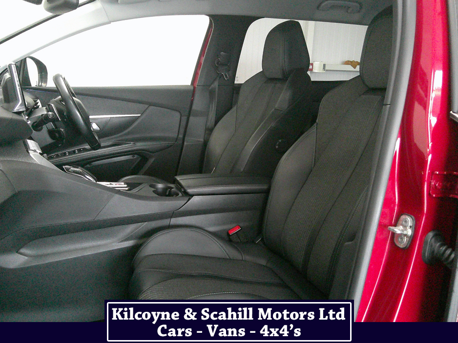 2022 Peugeot 5008 ALLURE PREMIUM B-HDI BLUEHDI S/S