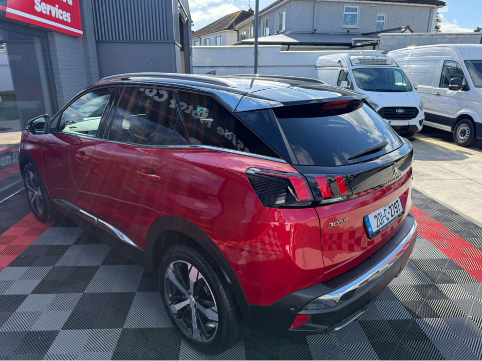 2020 Peugeot 3008 - image 23