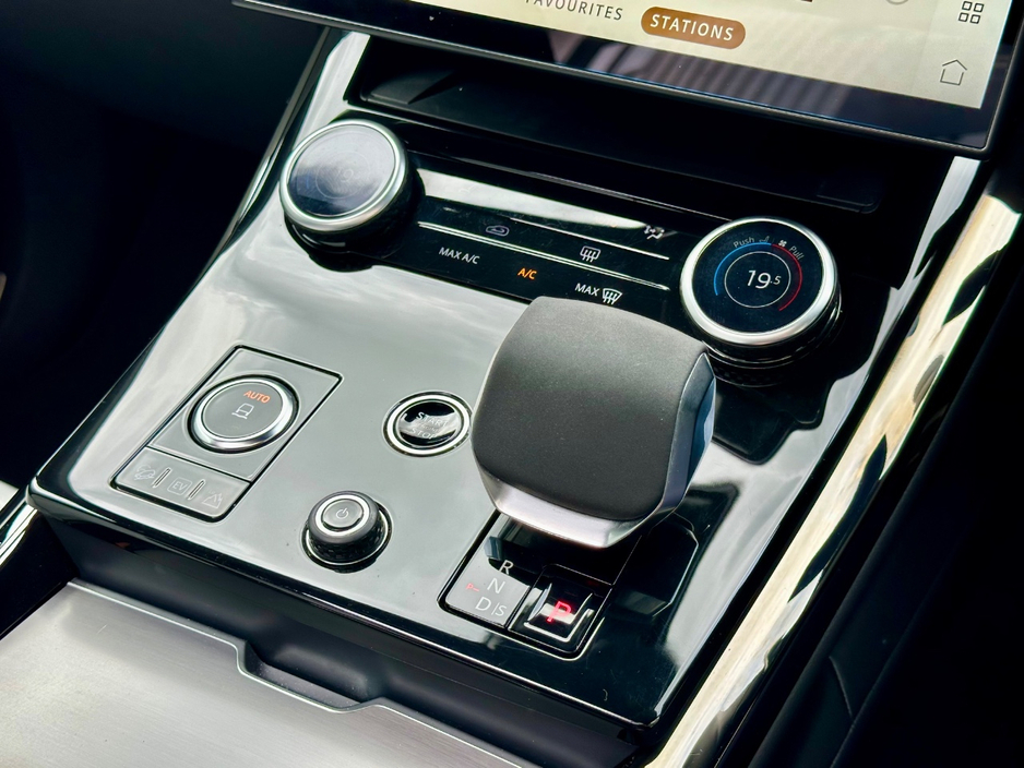 2023 Land Rover Range Rover Sport - image 11