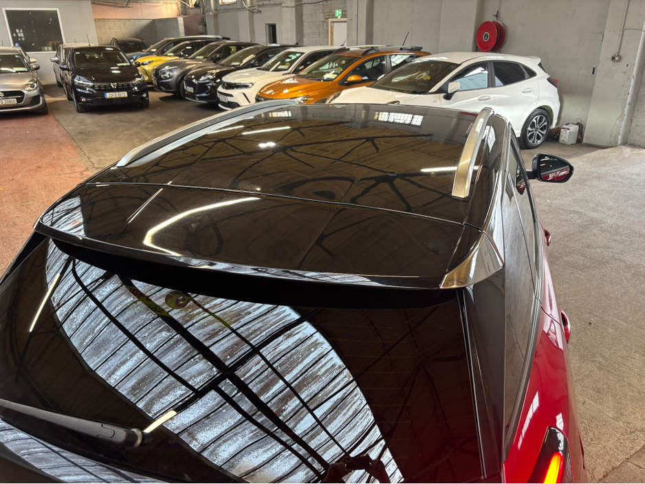 2023 Peugeot 3008 - image 4