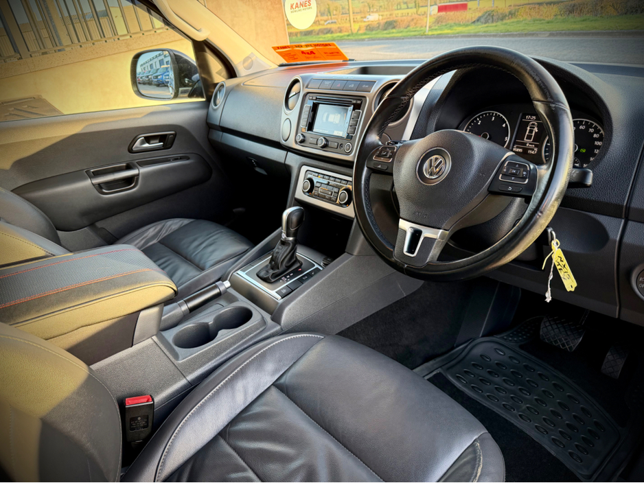 2015 Volkswagen Amarok - image 15