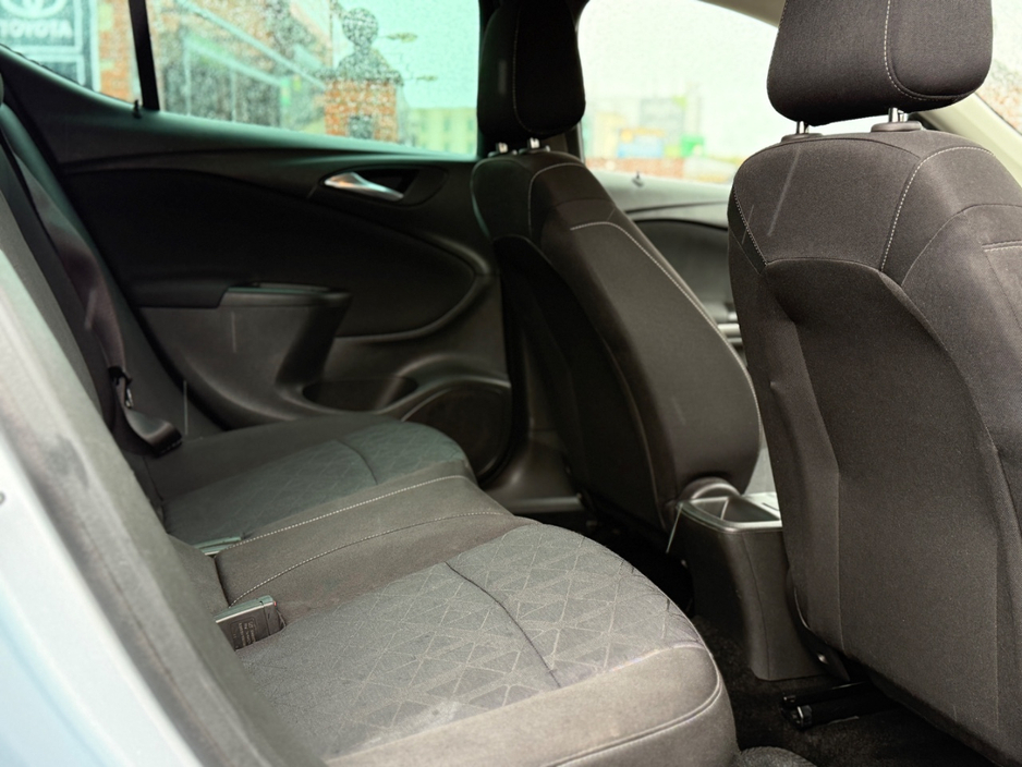2019 Opel Astra - image 22