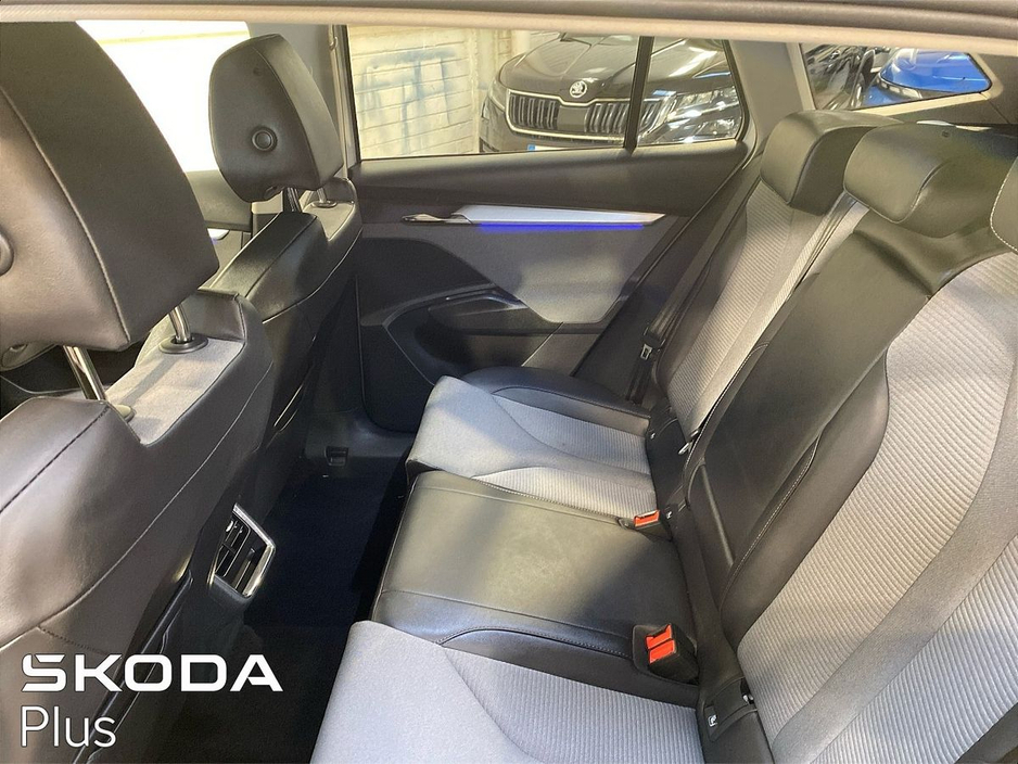 2023 Skoda Enyaq - image 6