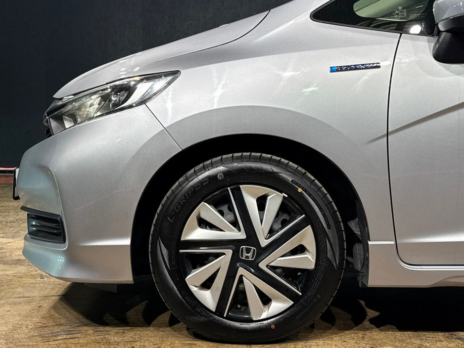 2020 Honda Shuttle - image 12