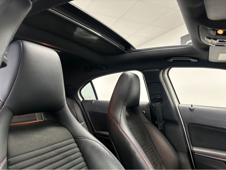 2014 Mercedes-Benz A Class - image 8