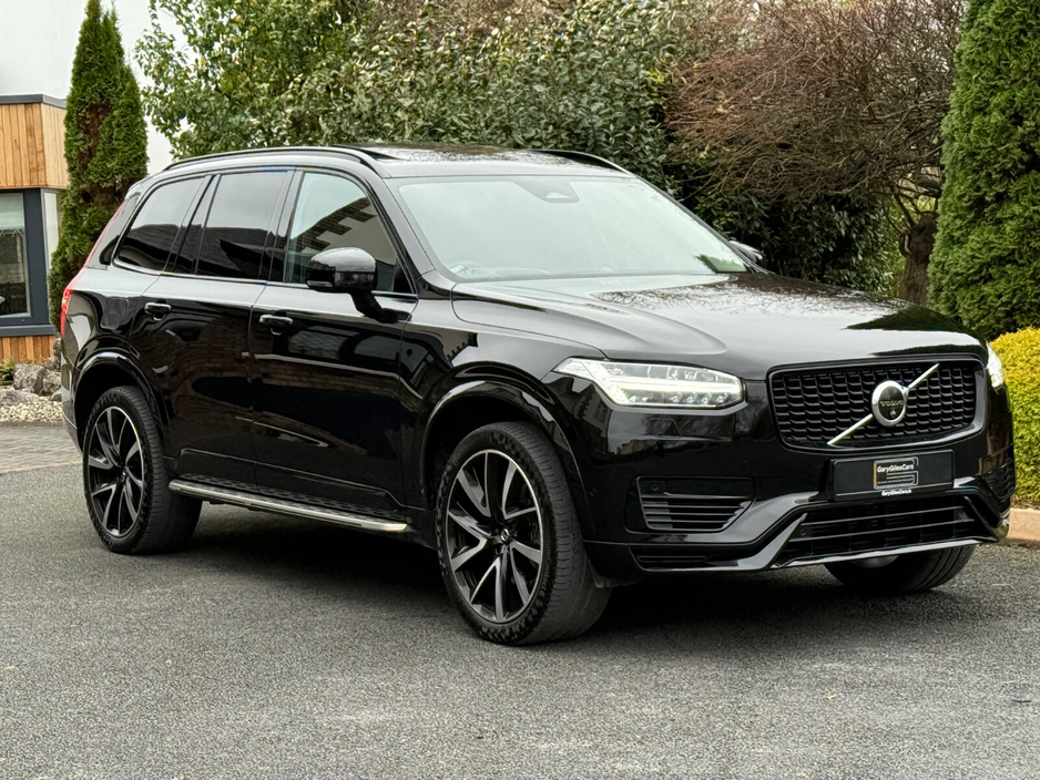 2020 Volvo XC90 T8 (397hp) PHEV R-Design Auto AWD €41,900