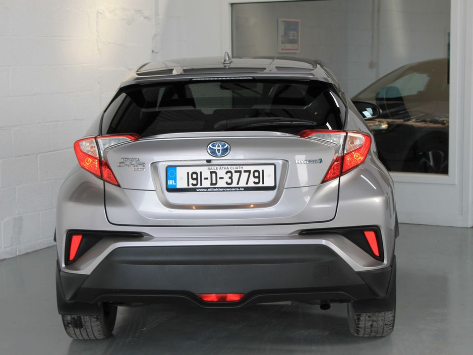 2019 Toyota C-HR - image 7